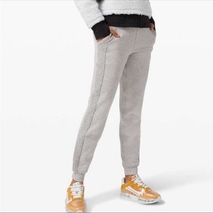 Lululemon Sherpa Stripe Scuba Joggers